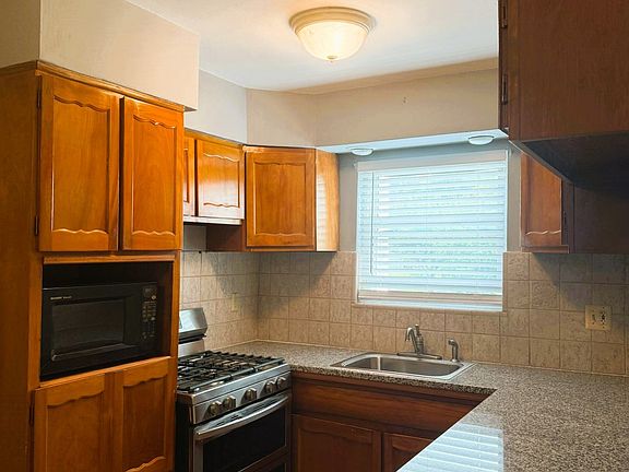 4th image of 511 Franklin Ave APT C4