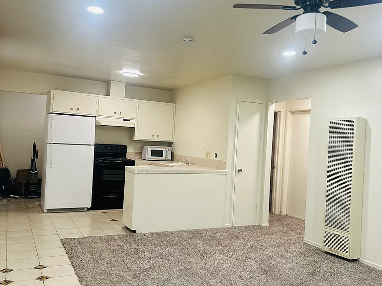 1707 W Swain Rd #10 — Photo 12