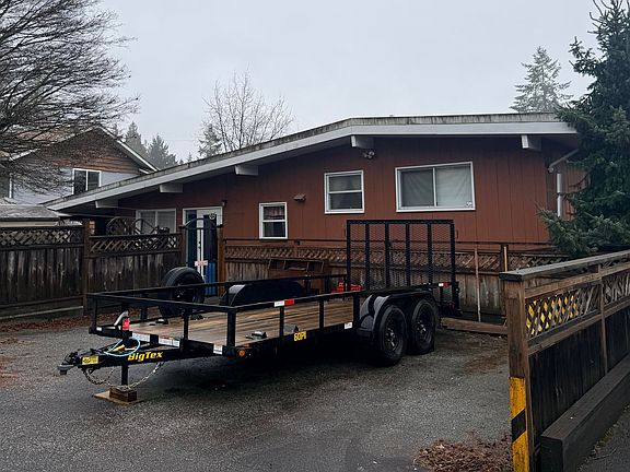 4th image of 362 Seaforth Cres
