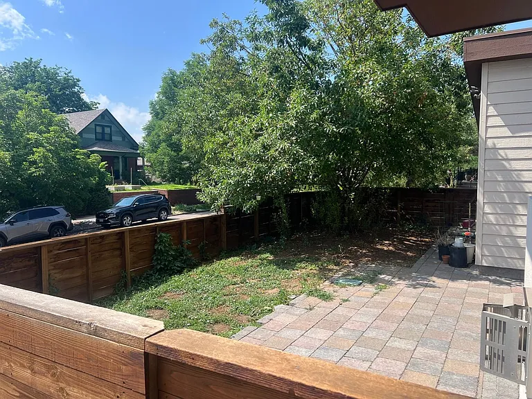 3200 Utica St — Photo 37