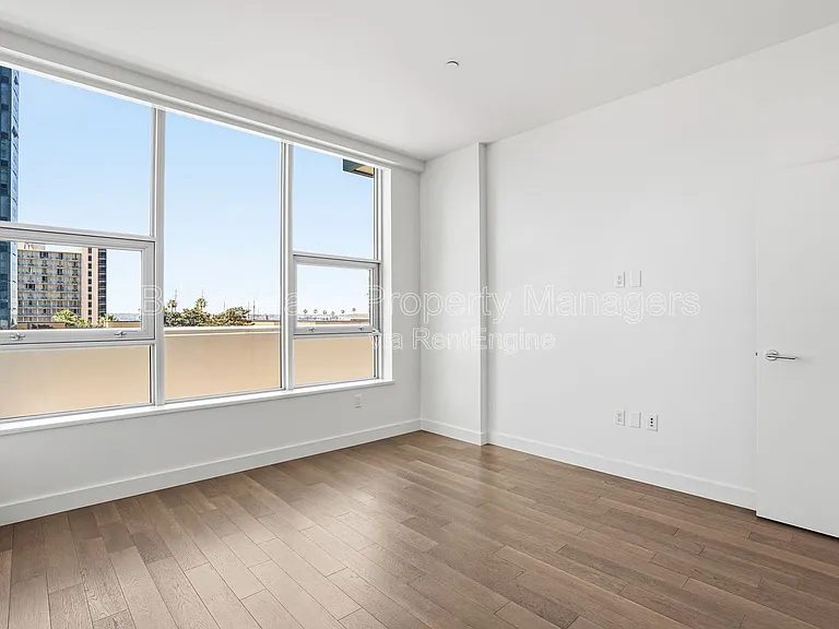 1388 Kettner Blvd #411 — Photo 12