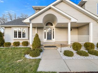 1801 E Woodbine Dr, Valparaiso, IN 46383