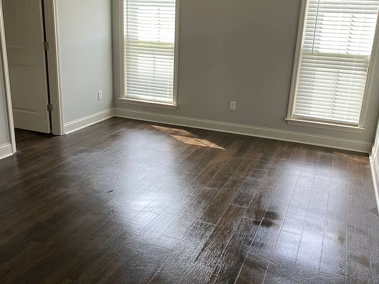 132 Shumard Ct — Photo 6