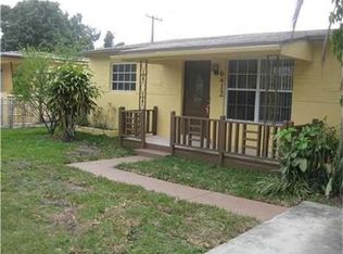 6412 Rodman St, Hollywood, FL 33023