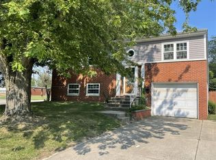 1908 Glenrose Dr, Fairborn, OH 45324