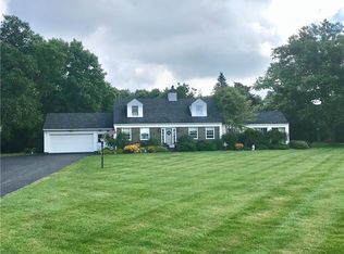 4498 Young Rd, Syracuse, NY 13215