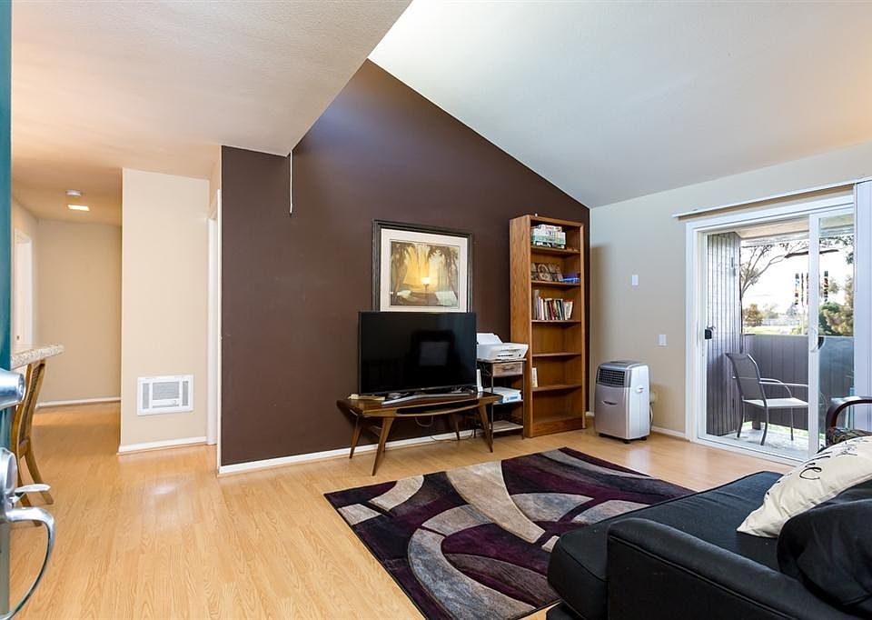 1st image of 3456 Castle Glen Dr Unit 254