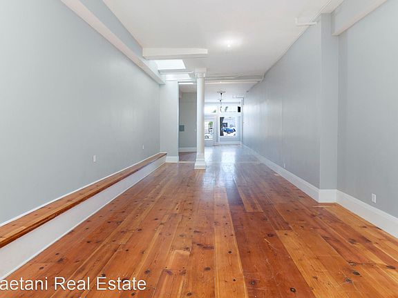 4th image of 2886B 16th St