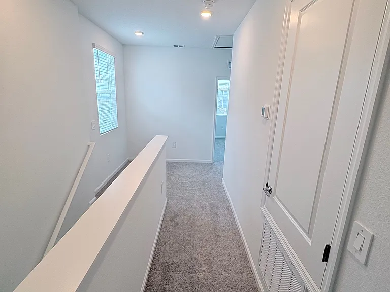 790 Rivington Ave — Photo 19