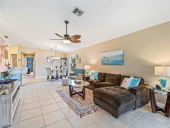 4th image of 9661 Hemingway Ln APT 3209