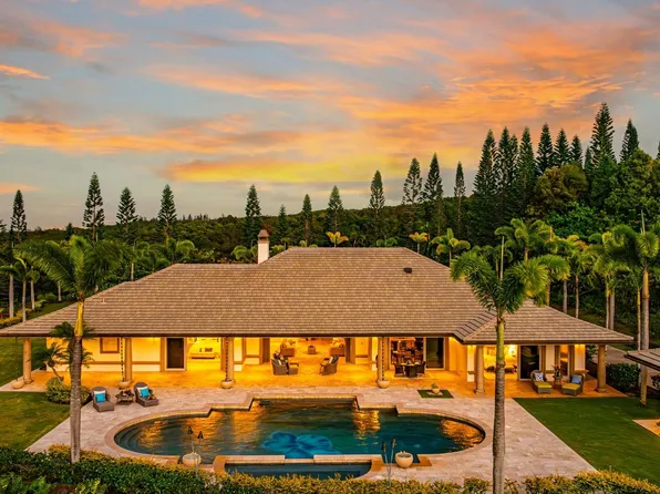 222 Keoawa St, Lahaina, HI 96761