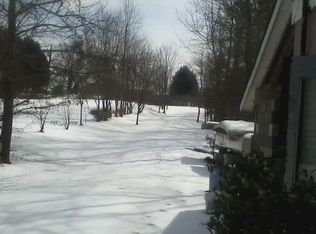 1273 E Ridge Rd, Gainesville, GA 30501