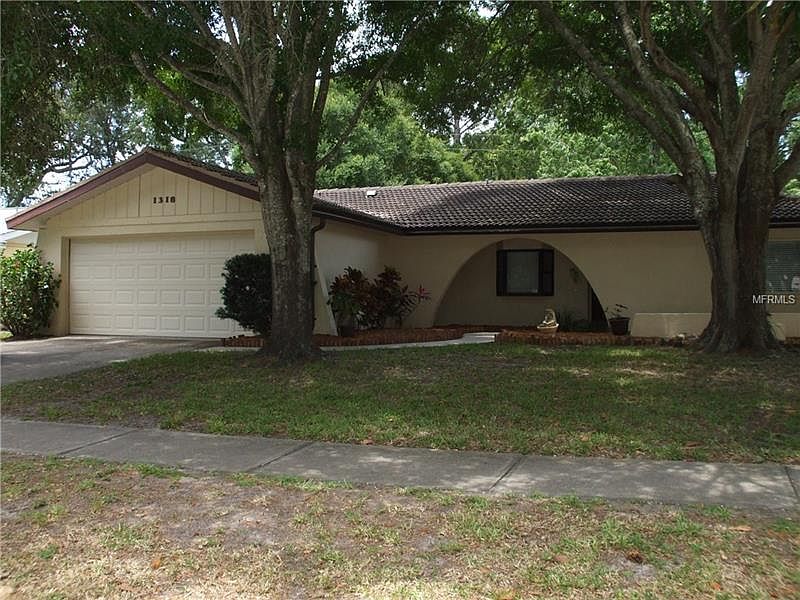 1st image of 1318 Overcash Dr