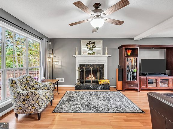 4th image of 1100 River Green Ct