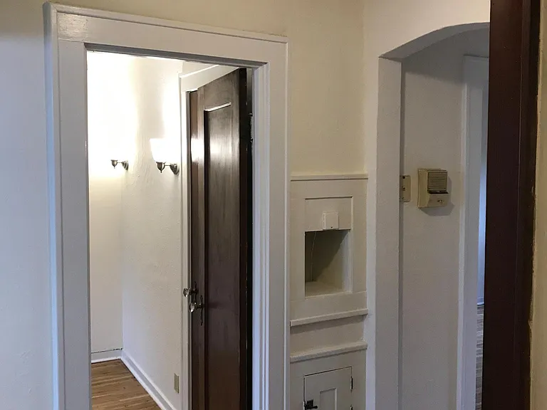 1174 Kenmore Ave #10 — Photo 15