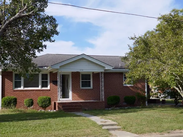 805 W Grubb St, Hertford, NC 27944