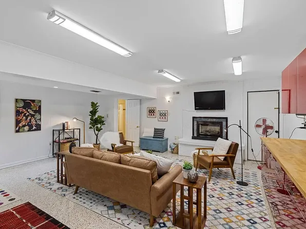 55 Cranesway Dr #1, Asheville, NC 28806