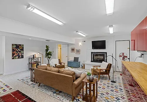 55 Cranesway Dr #1 Photo 1