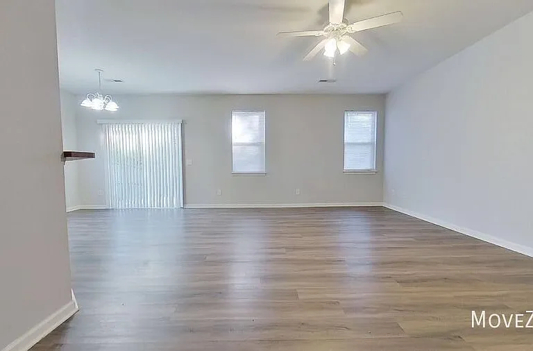 9409 Night Harbor Dr — Photo 9