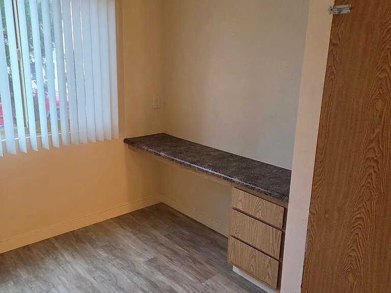 10075 Tujunga Canyon Blvd — Photo 12