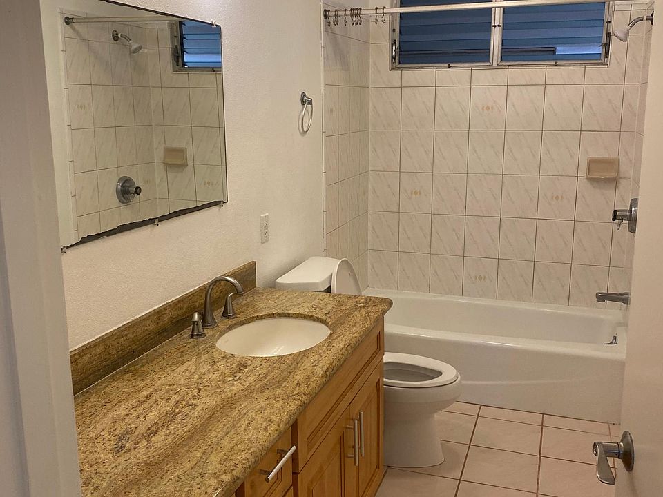 Spacious bathroom.