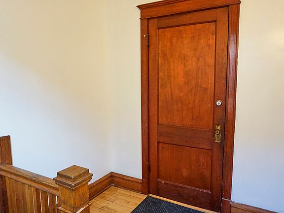 4th image of 1936 S 55th Ct