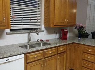 6001 Kenilworth Dr, Arlington, TX 76001