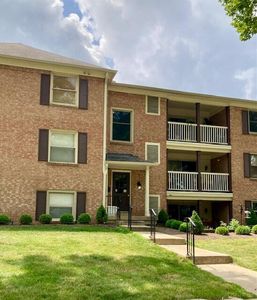 965 Manor Ln APT W, Columbus, OH, 43221