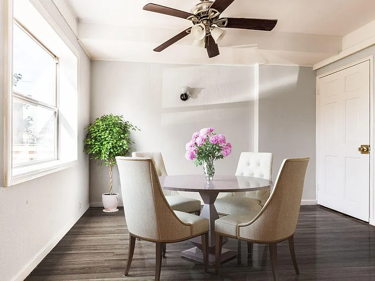 Ivy Park Homes — Photo 10