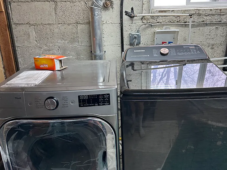 In unit washer/dryer