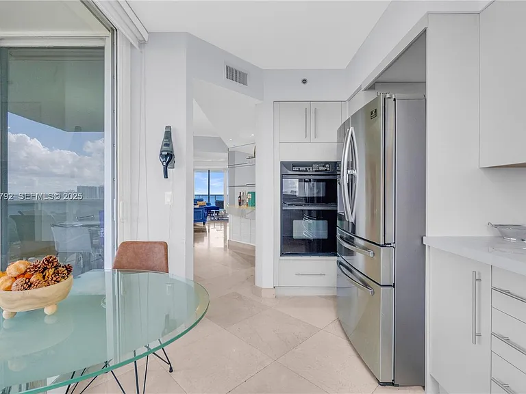 19111 Collins Ave #1607 — Photo 7