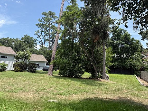 4th image of 513 Water St