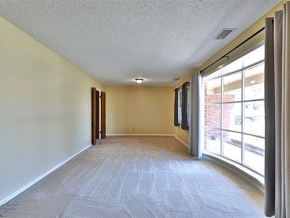 4th image of 3450 Santa Monica Dr