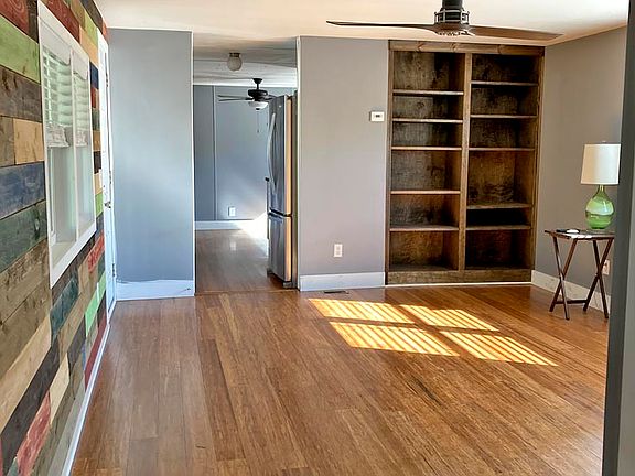 3rd image of 21777 D St #D-18