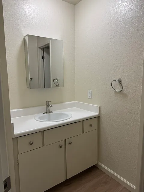 2 bed, $2,475 — Photo 3