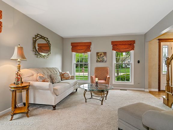 4th image of 531 Meadowview Dr