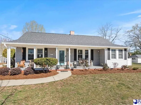 718 W College Ave, Hartsville, SC 29550