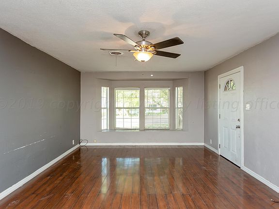 5th image of 717 Magnolia St