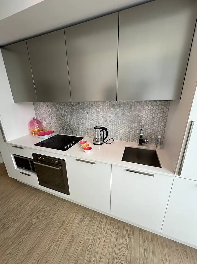Premium Deluxe Room - Wood St & Church St — Photo 4