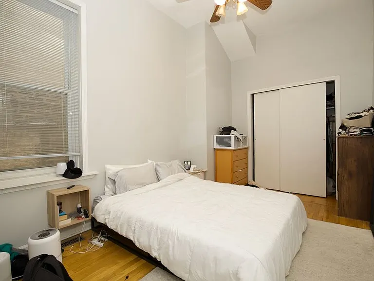 1252 N Greenview Ave #2 — Photo 10
