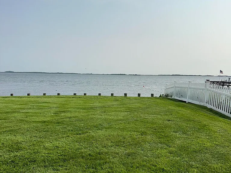 324 Shore Dr #B-8 — Photo 6