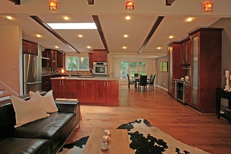1st image of 3685 Eaglerock Dr