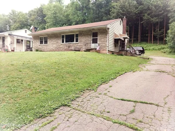 526 Rattlin Run Rd, Ringtown, PA 17967