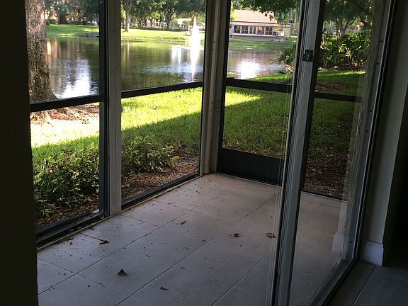 5th image of 407 Gardens Dr APT 103