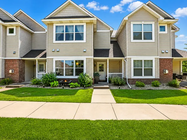 12126 Xylite St NE Unit B, Blaine, MN 55449