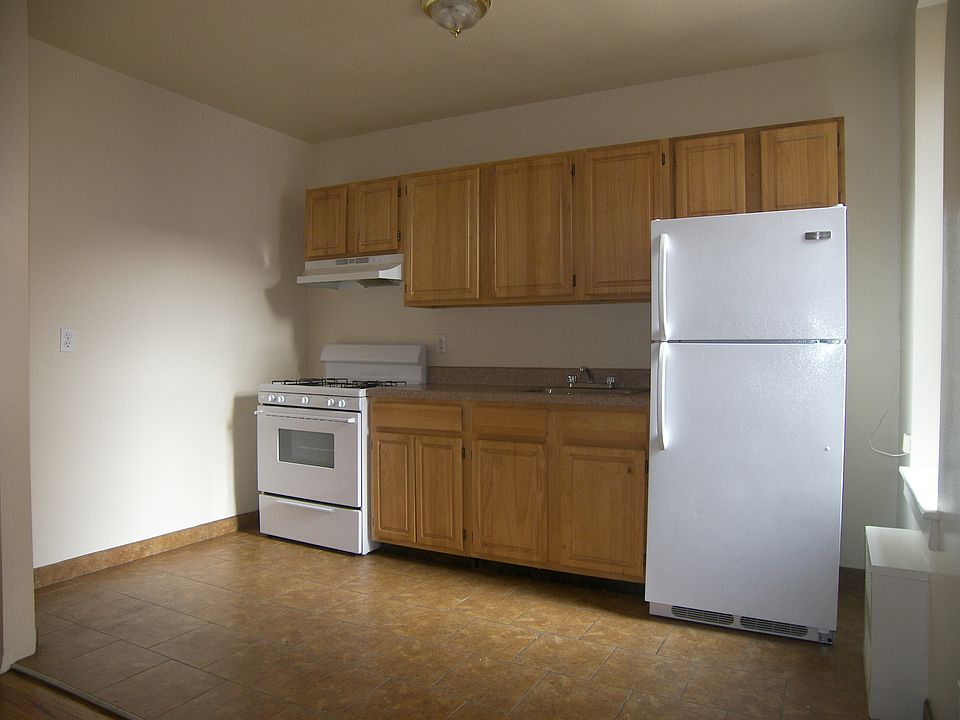 1st image of 2719 Sedgwick Ave APT 4B