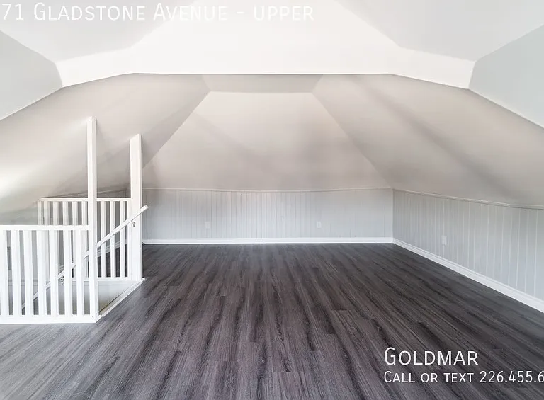 1271 Gladstone Ave #2 — Photo 3