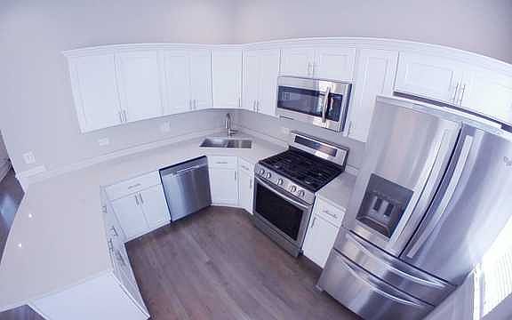 3rd image of 2416 S Lawndale Ave