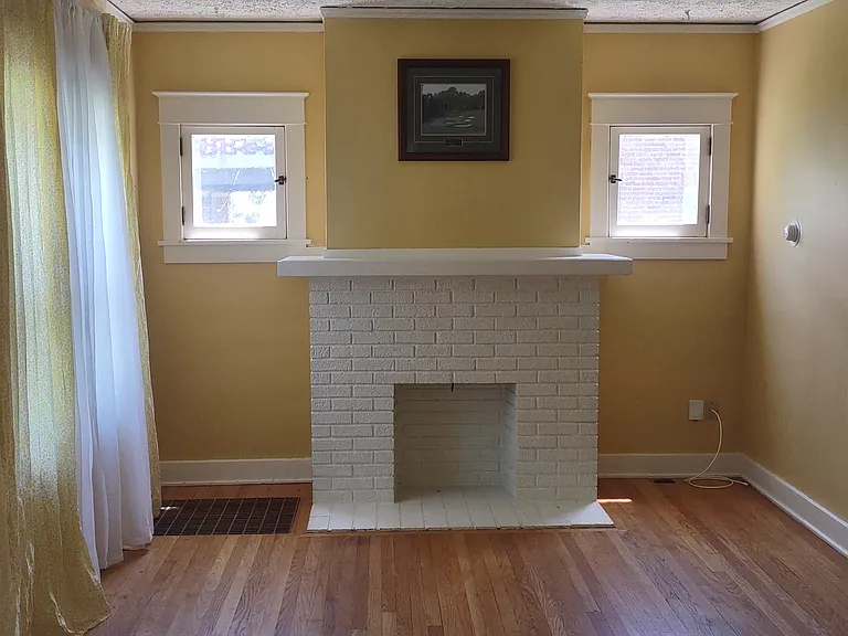 220 Monteray Ave — Photo 6