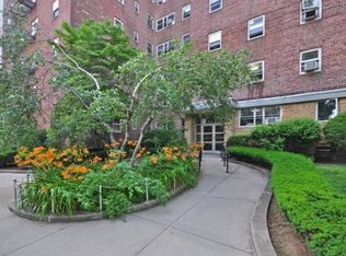 4357 Union St APT 1B, Flushing, NY 11355